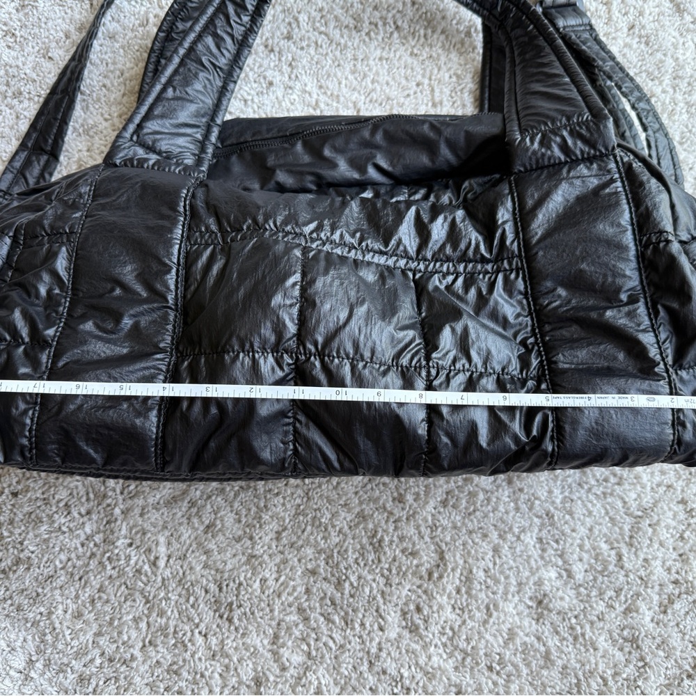 Nike Black Puff Gym Bag with Neon Reddish Orange Interior - Picture 14 of 16